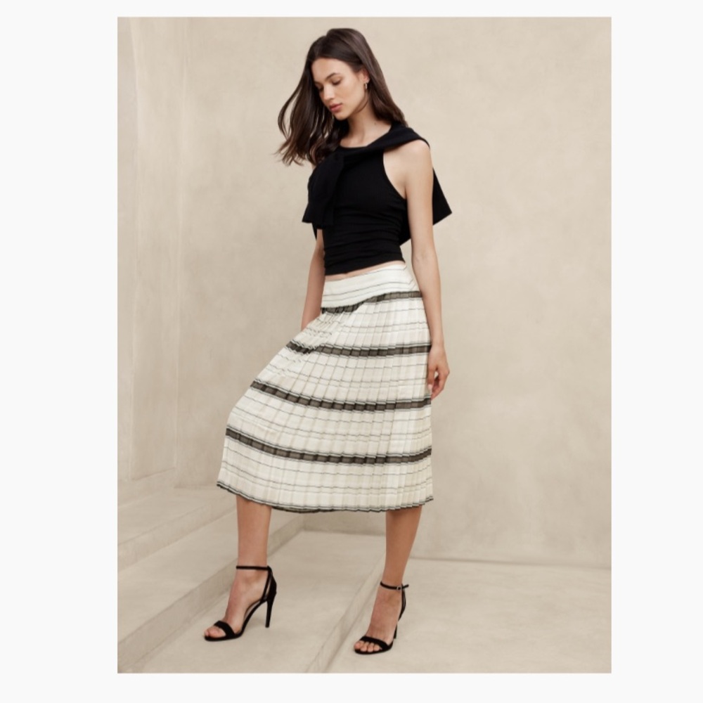 NWT Banana Republic Green Striped Pleated Midi Skirt, Sz 6, new with tags